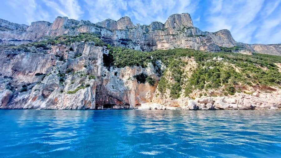From Cala Gonone: Gulf of Orosei Dinghy Trip - Who this dinghy trip is perfect for, and who should think twice
