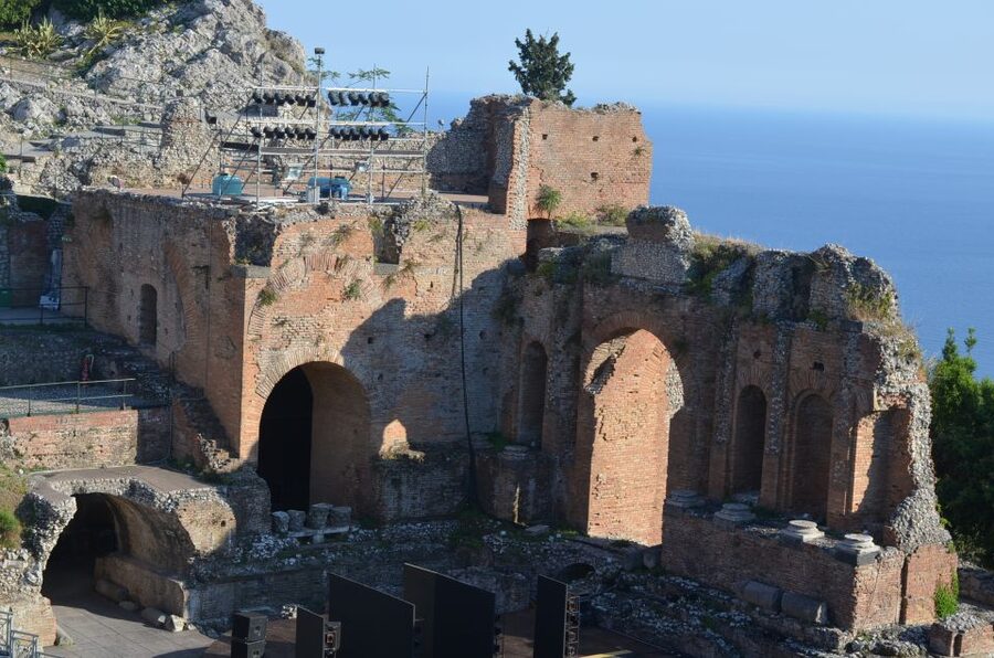 From Catania: Guided Tour of Mount Etna and Taormina - The Etna Walking Portion: What to Expect and How to Set Your Expectations