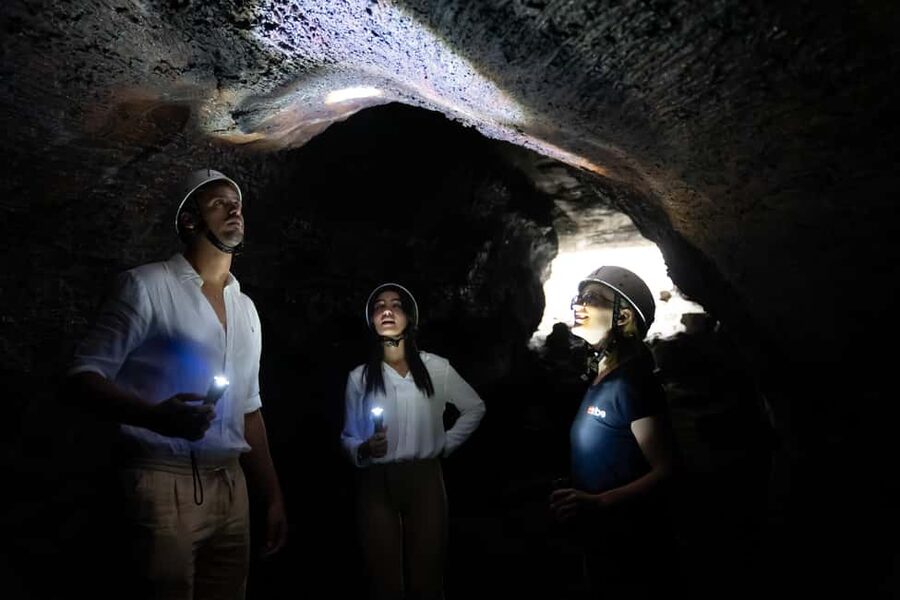 From Catania: Mount Etna Sunset Tour with Tasting and Cave - Who should book this and who should pass