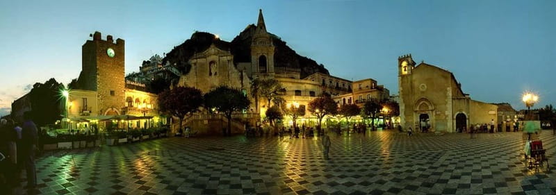 From Catania: Taormina, Savoca, & Castelmola Tour w/ Lunch - Taormina’s Greek Theatre and Old Town: Your 2-Hour Window
