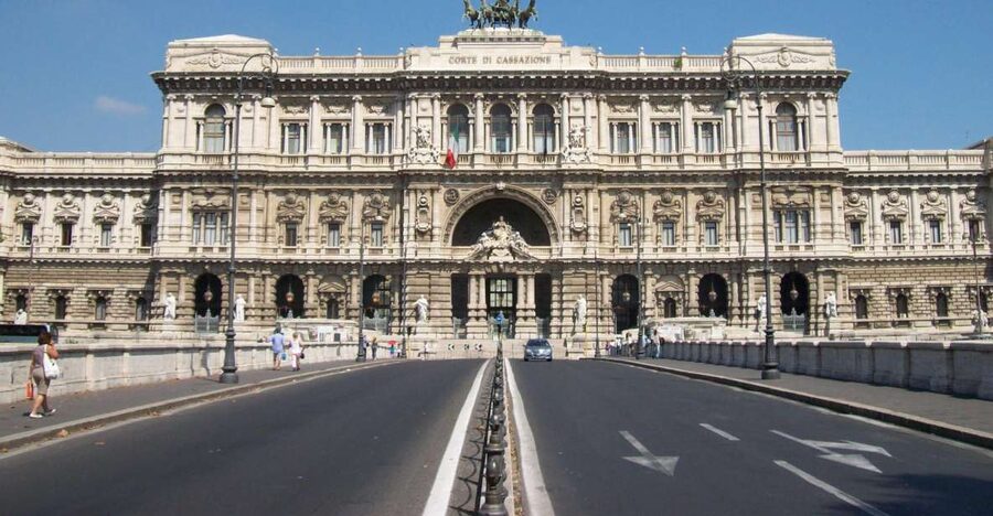 From Civitavecchia: Full-Day Panoramic Bus Tour of Rome - St. Peter’s Basilica and Bernini’s Colonnade From the Outside