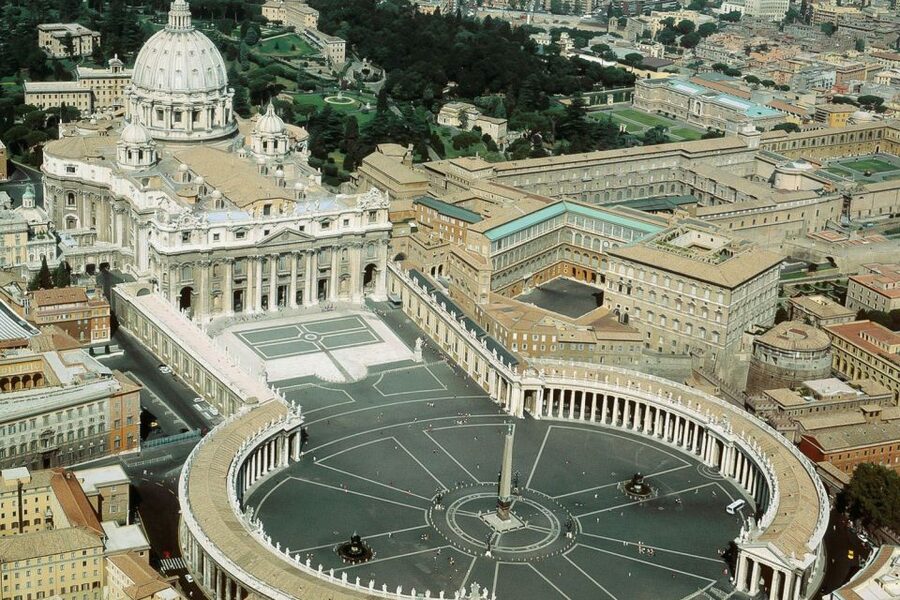 From Civitavecchia: Full-Day Panoramic Bus Tour of Rome - Piazza dei Tribunali to Castel Sant’Angelo: Start With Drama, Not Random