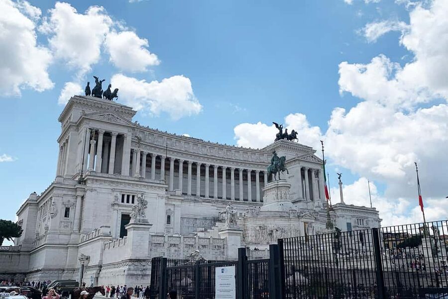 From Civitavecchia Port: Rome in a Day Guided Day Tour - Piazza Venezia, Vittoriano, and Trevi Fountain: Two Kinds of Power in One Afternoon