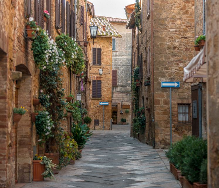 From Florence: Chianti Wine Tastings at Sunset Day Trip - Small Group Feel: Why It Matters More Than It Sounds