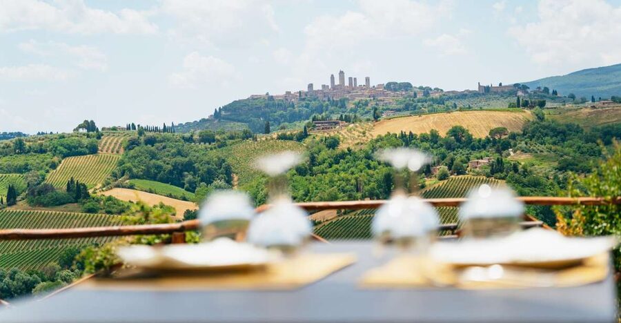 From Florence: Siena, San Gimignano, Pisa & Lunch at Winery - Scenic drive through Tuscany: use the windows, not your phone