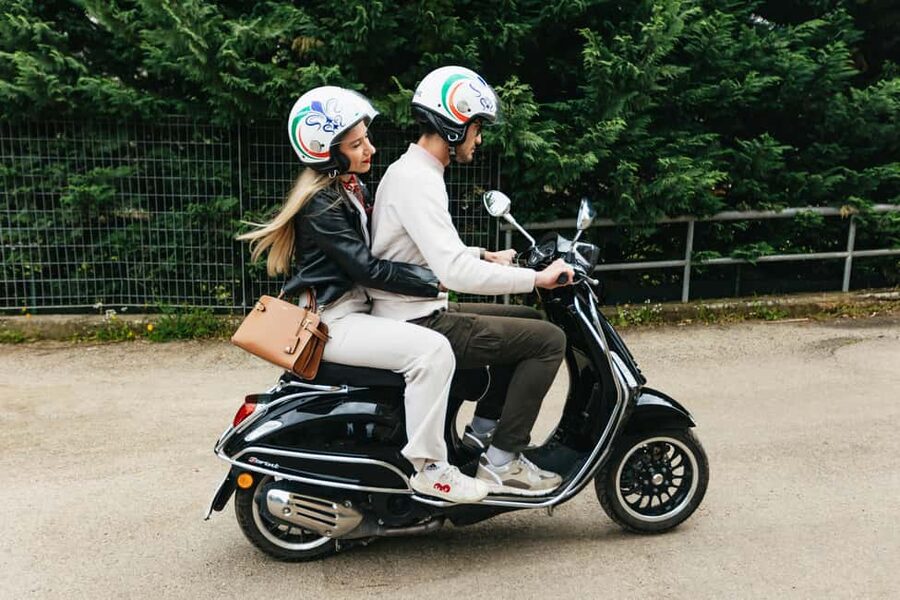From Florence: Tuscan Countryside Vespa Tour with Tastings - Safety reality check: who should ride and who should pass