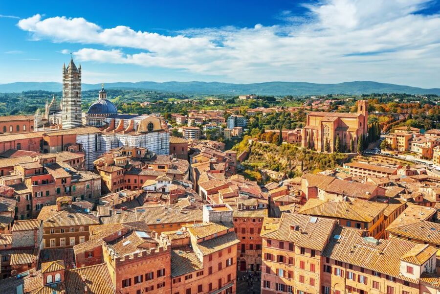 From Florence: Tuscany Highlights Full-Day Tour - Getting There Smoothly: Stazione Montelungo and Coach Comfort