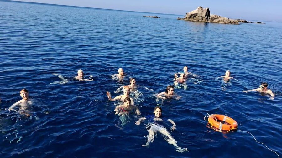 From Ischia: Procida Island Full-Day Boat Tour with Lunch - Why this Procida-from-Ischia boat day feels different than a big tour