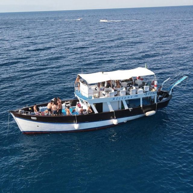 From Ischia: Procida Island Full-Day Boat Tour with Lunch - Ciraccio and the long swim time: where the day slows down