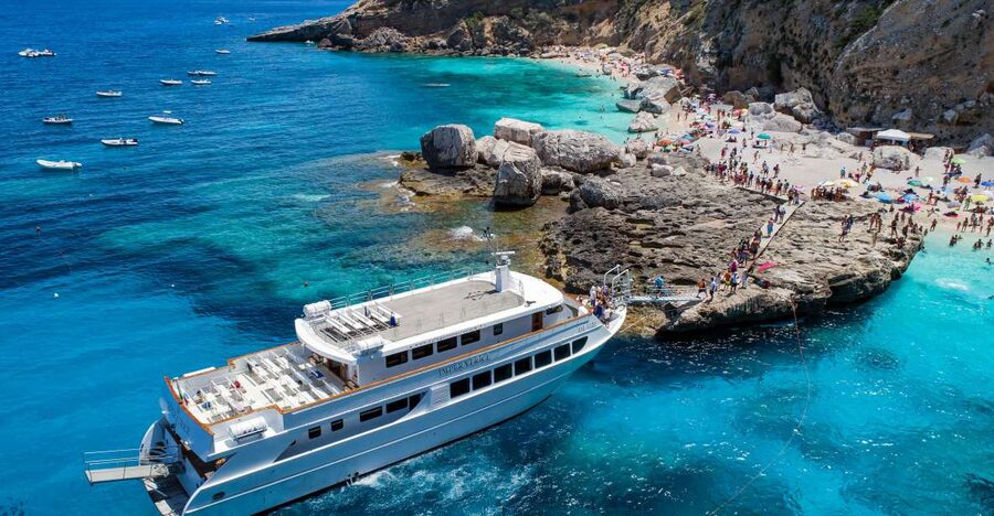From La Caletta or Orosei: Gulf of Orosei Cruise - The cruise part: What you actually see between the beaches
