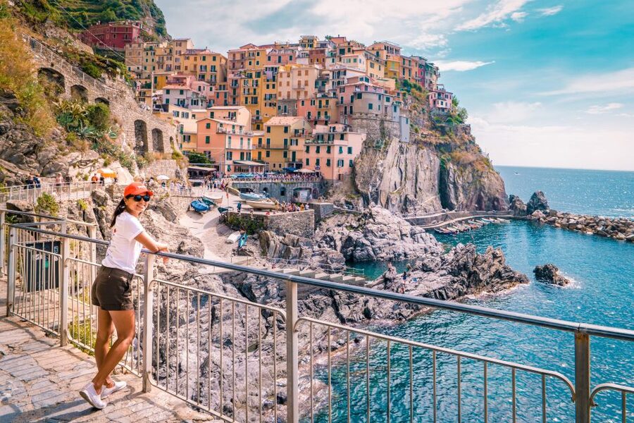 From La Spezia: Shore Excursion to Cinque Terre by Train - Manarola: the village perched high above, and 70 minutes to enjoy it