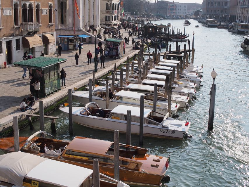 From Lake Garda: Full-Day Guided Group Tour of Venice - Your 3.5 Hours Free Time: Make It Count in Central Venice