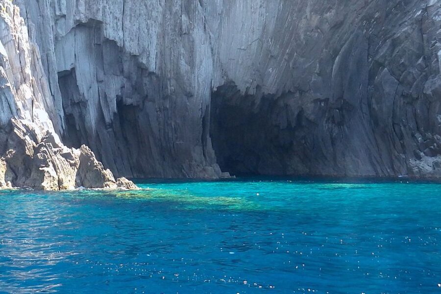 From Lipari: Panarea and Stromboli Cruise with Stops - Leaving Lipari by motorboat: what the ride is like and what to watch for