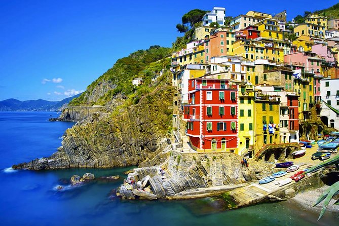 From Milan: Cinque Terre Guided Full-Day Trip With Cruise - The 90-Minute Boat Cruise to La Spezia, Plus Weather Reality