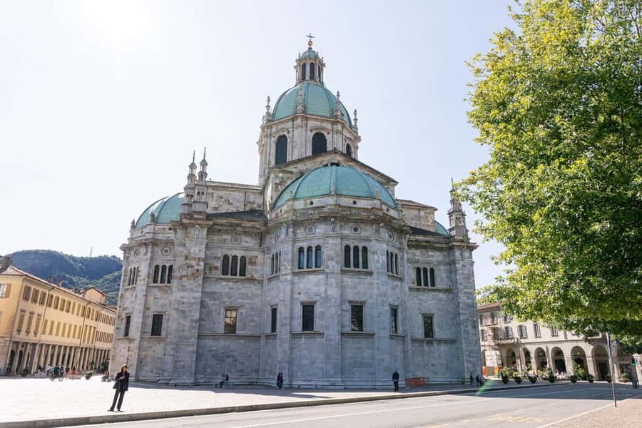 From Milan: Como & Bellagio Day Tour & Scenic Lake Cruise - Bellagio guided stroll: the alleys, the viewpoints, and your free time