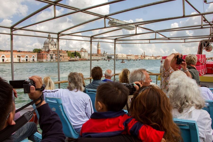 From Milan: Day Trip to Venice with Guided City Tour - Milan Pickup at the Visitor Center, and How to Avoid Stress