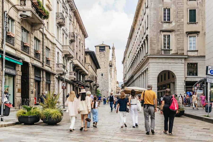 From Milan: Lake Como Cruise with Visits to Como & Bellagio - Bellagio Free Time: Walking, Shopping, and Where to Find Breathing Room