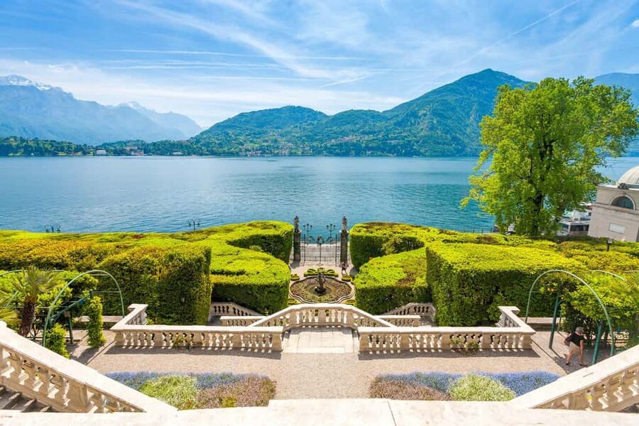 From Milan: Small Group Como, Bellagio, Varenna, Boat Cruise - Bellagio lunch and guided walking: where the day gets crowded and the guide helps