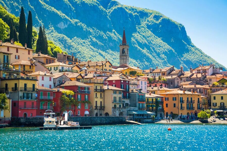 From Milan: Small Group Como, Bellagio, Varenna, Boat Cruise - Ferry ride to Varenna: short, scenic, and a change of pace
