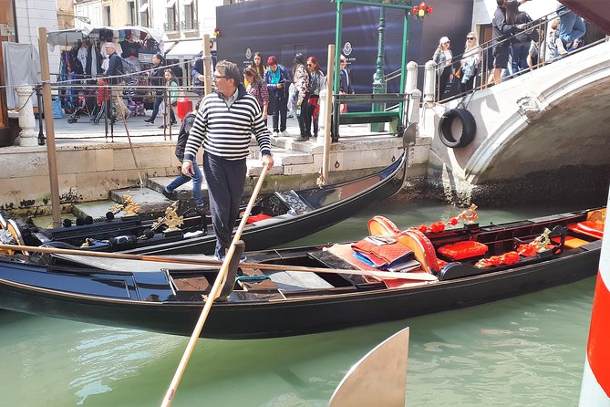 From Milan: Venice Full-Day Guided Tour With Boat Ride - The afternoon boat to Tronchetto, and why the return matters