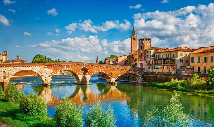 From Milan: Verona, Sirmione and Lake Garda with Boat Cruise - Tips to make the day go smoother (and less stressful)
