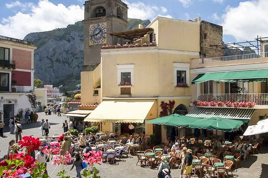 From Naples: Capri Guided Tour with Ferry Tickets & Minibus - From Naples to Capri by hydrofoil: fast, scenic, weather-aware