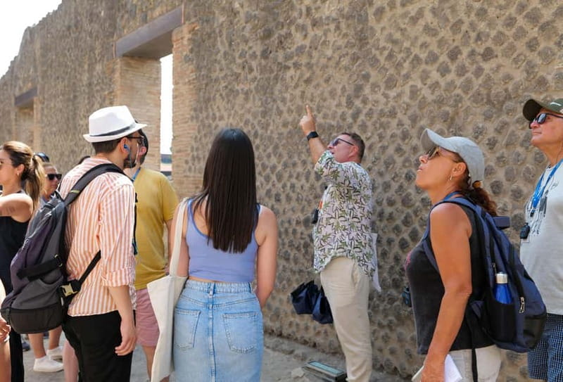 From Naples: Guided tour of Pompeii skip-the-line and round-trip train - The 2-hour guided walk through Pompeii’s big moments
