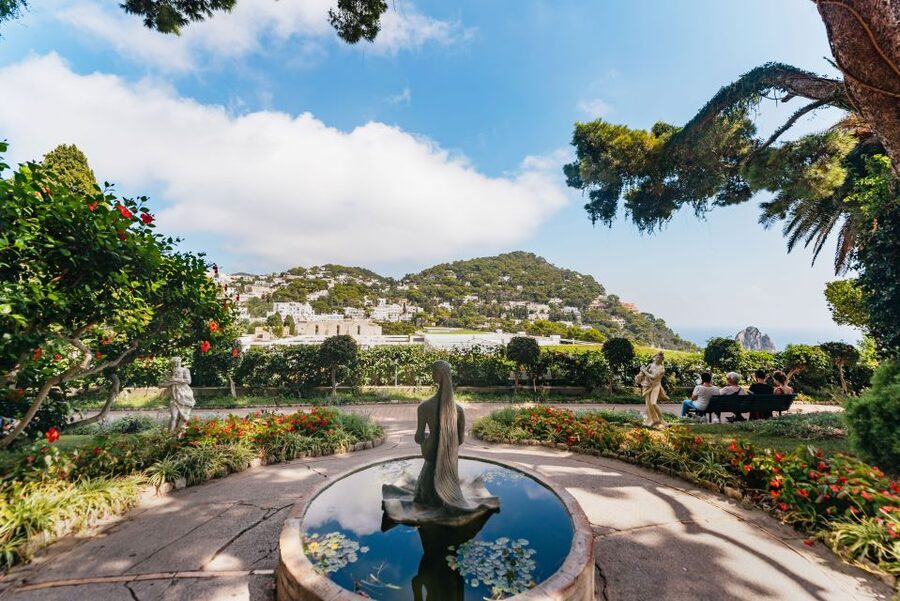 From Naples: Gulf of Naples & Capri Sightseeing Boat Tour - Your 3 to 4 hours on Capri: free time that needs a plan