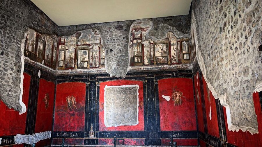 From Naples: Pompeii Guided Tour with Skip-the-Line Tickets - The 2-Hour Guided Walking Route: Forum, Basilica, Baths, Theater