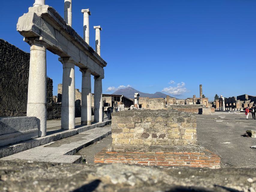 From Naples: Pompeii Guided Tour with Skip-the-Line Tickets - Group Size and Pace: Small, Focused, Not Overstuffed
