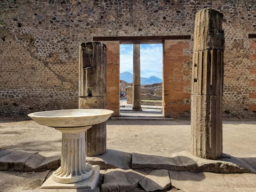 From Naples/Salerno: Pompeii, Sorrento, and Positano Tour - Pompeii in a 2-hour window: how to make the most of the big ruins