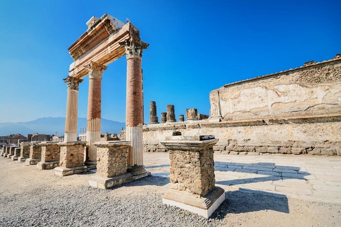 From Naples: Skip the Line Pompeii Guided Tour - Small Group - The 2-hour Pompeii route: what you will actually see