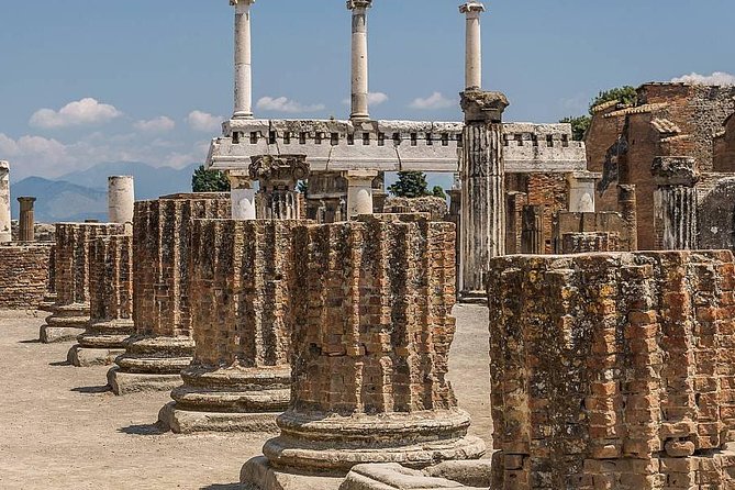 From Naples: Skip the Line Pompeii Guided Tour - Small Group - Getting there and back: Naples routes and cruise-day reality