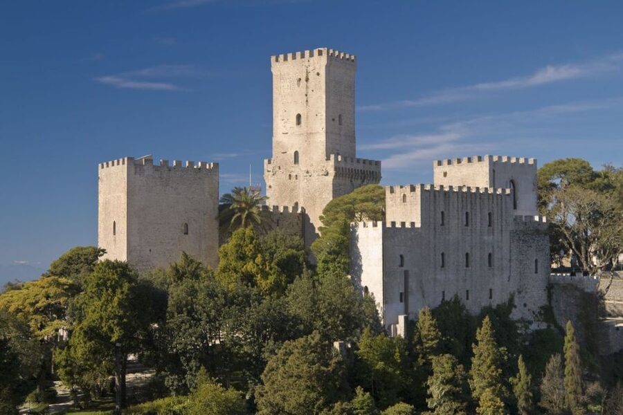 From Palermo: Erice and Marsala Day Trip with Lunch - Getting There: The Minivan Ride and the Meeting Point