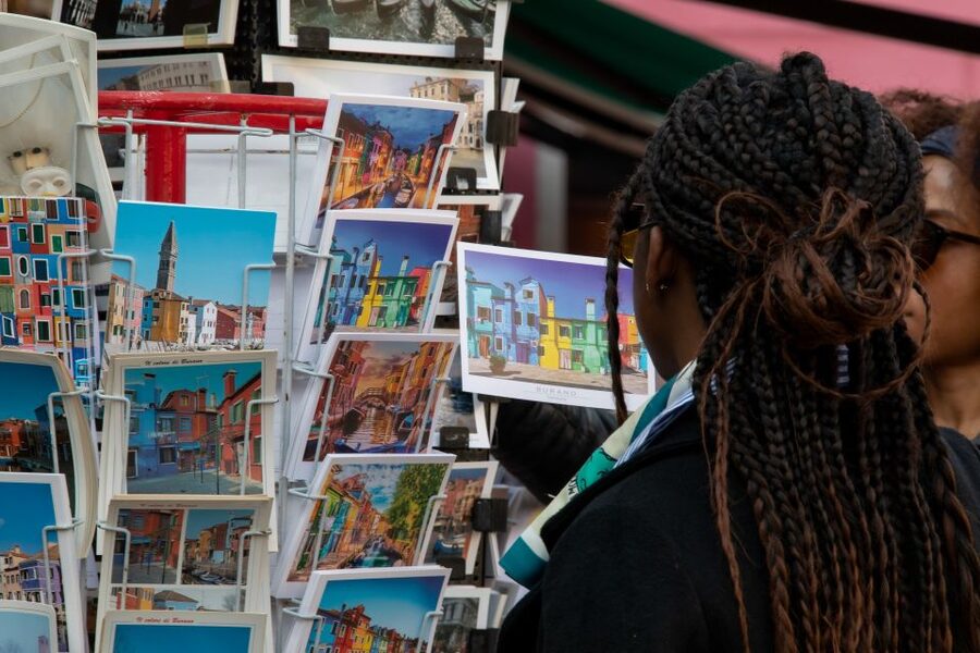 From Punta Sabbioni: Venice, Murano & Burano Guided Tour - How to use Murano time: demos, shops, and quick photo stops