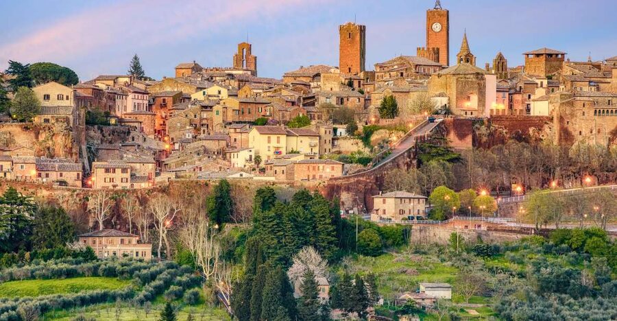 From Rome: Bagnoregio & Orvieto Day Trip with Wines & Lunch - Practical tips so Civita does not beat you up