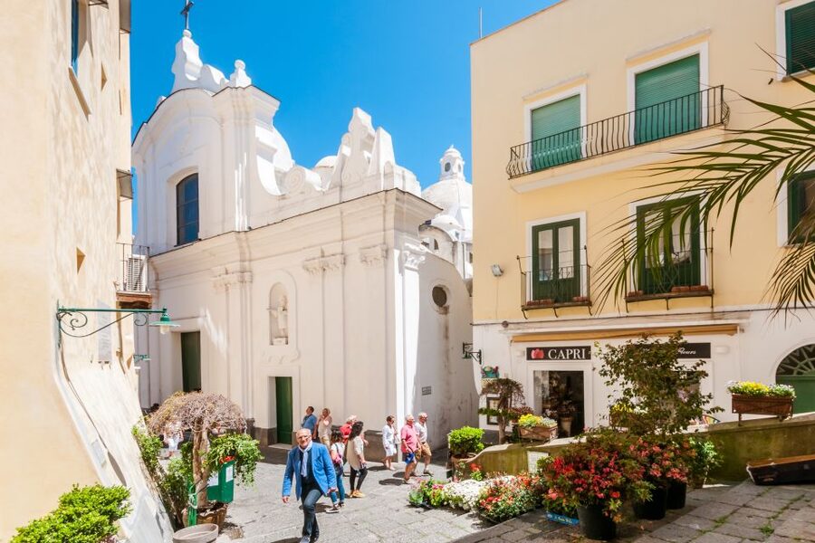 From Rome: Capri Guided Day Trip with Blue Grotto - Getting Back to Rome: The Ferry, Then the Final Coach Stretch