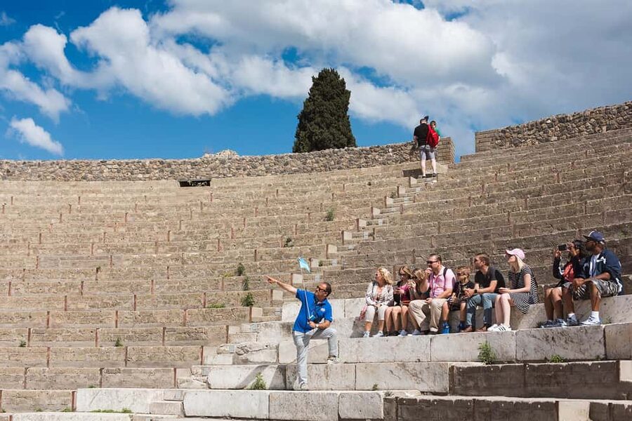 From Rome: Pompeii, Amalfi Coast, and Sorrento Day Trip - Coach comfort, Wi-Fi, and why the Cassino stops feel worth it