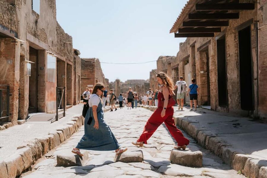 From Rome: Pompeii with Expert Guide & Amalfi Coast Day Trip - Why this Rome day trip feels like two trips in one