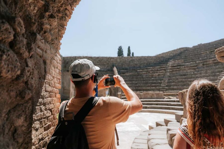 From Rome: Pompeii with Expert Guide & Amalfi Coast Day Trip - Pompeii Archaeological Park: skipping lines and using expert time