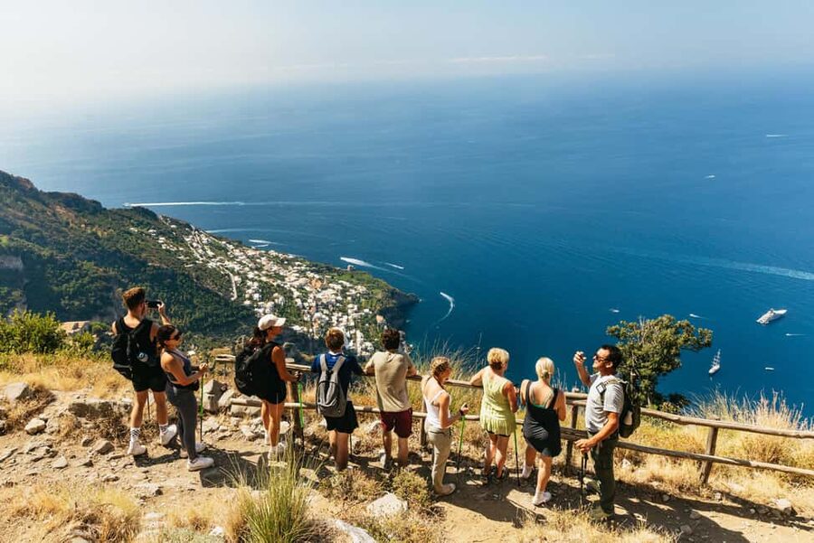 From Sorrento: Path of the Gods Guided Hike with Transfers - Getting there in comfort: Sorrento meet-up and minibus transfers