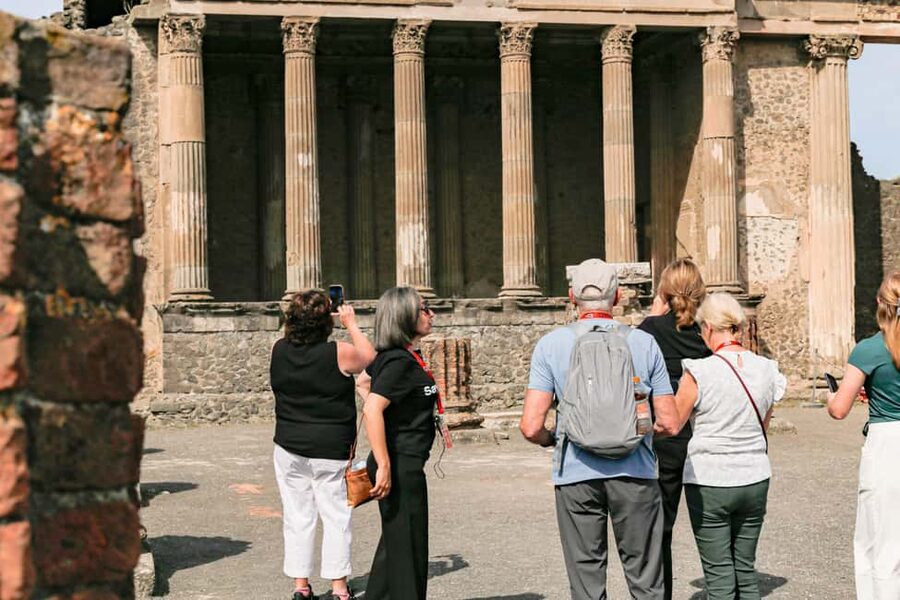 From Sorrento: Pompeii Half-Day Skip-the-Line Tour - Priority Entry Through a Separate Entrance