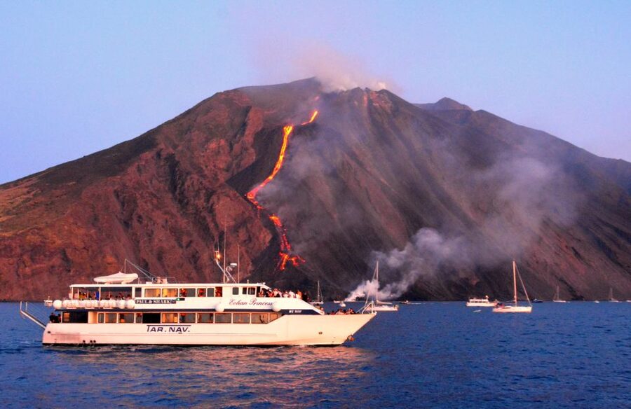 From Taormina: Chic Panarea and Stromboli Day Tour - Sciara del Fuoco at Night: Why the Eruptions Are the Real Payoff