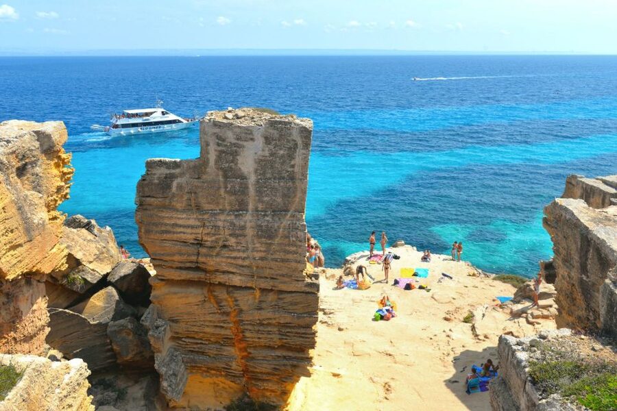 From Trapani: Cruise to Favignana and Levanzo with lunch - Why This Egadi Islands Boat Day Works So Well From Trapani