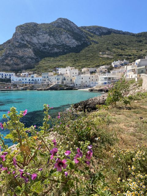 From Trapani: Favignana and Levanzo Mini Cruise with Lunch - A short cruise break, then more Favignana time