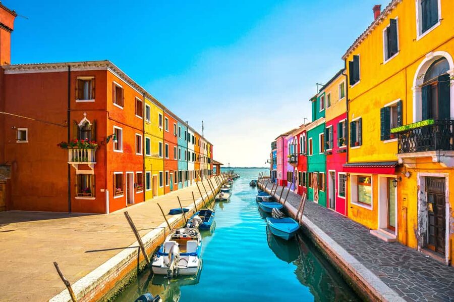 From Venice: Murano & Burano Guided Tour by Private Boat - Burano lace-making and the pastel streets: where the island feels like a postcard you can walk