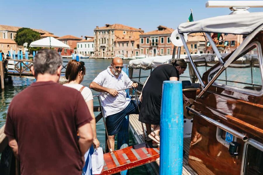 From Venice: Murano & Burano Guided Tour by Private Boat - Murano glassblowing: watching sand turn into art (plus real time to browse)
