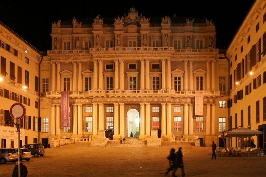 Genoa: 2-Hour Guided Walking Tour of the Historical Center - What you’ll do at Strada Nuova Museums and Sant’Agostino Museum