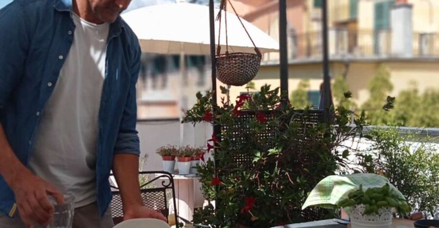 Genova: Homemade Pasta & Pesto Local Chef Class with Wine - Chef Alberto’s teaching style: what you can count on