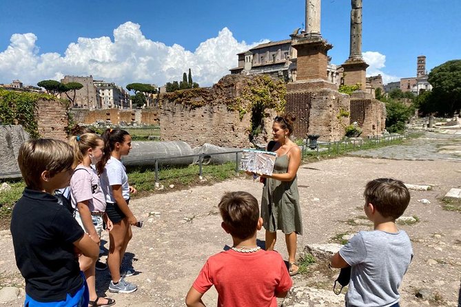 German Kolosseum und Forum Romanum - Entering the Colosseum with preferred access